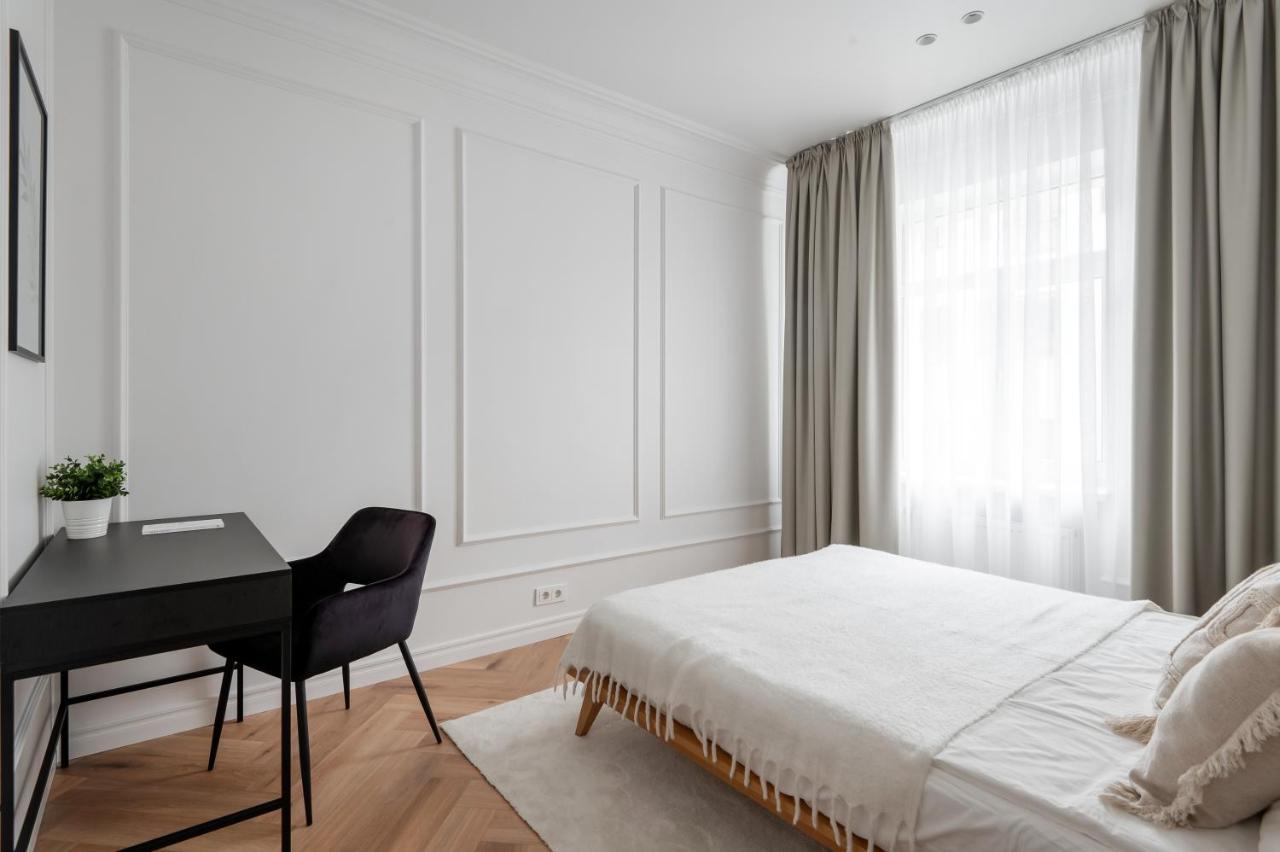 Cozy Apartment In The Quiet Center Of Рига Екстериор снимка